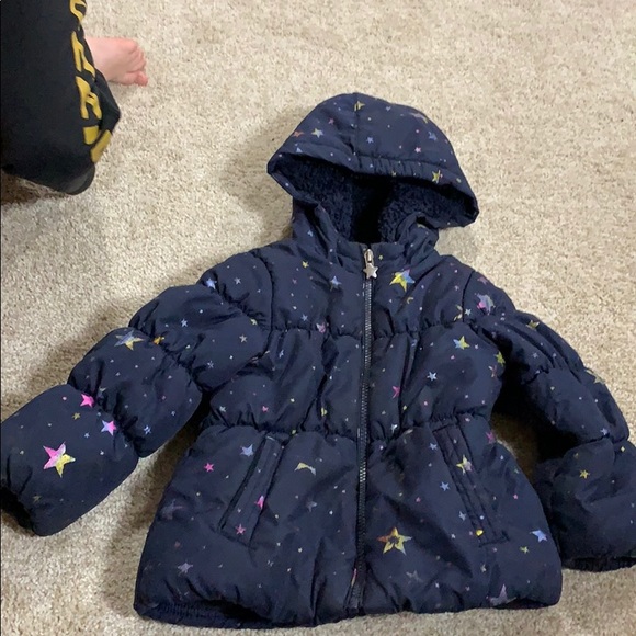 Winter coat size 4T - Picture 1 of 1